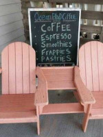 Ocean Boulevard Coffee outside