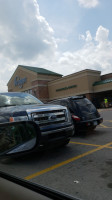 Kroger Bakery outside