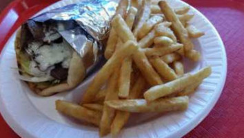The Gyro Factory food