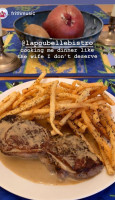 La Poubelle Restaurant & Bar food
