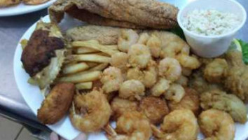 55th Street Seafood House food