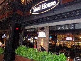 Yard House outside