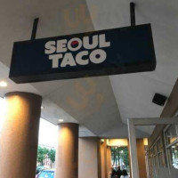 Seoul Taco food