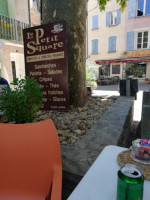 Le Petit Square Cafe food