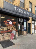 Terranova Bakery inside