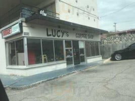 Lucy's Cafe outside