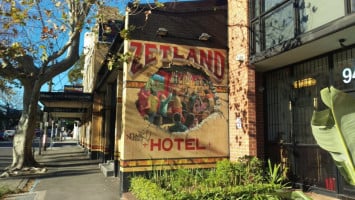 Zetland outside