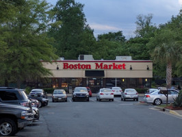 Boston Market outside