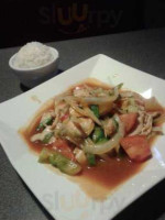 Tida Thai Cuisine food