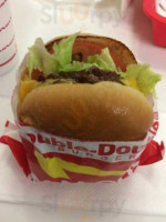 In-n-out Burger outside