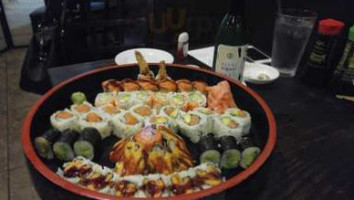 Mai Sushi food