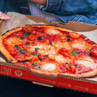 Blaze Pizza food