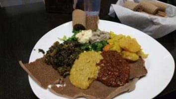 Tadu Ethiopian Kitchen food