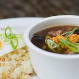 Summer's Kitchen Comida