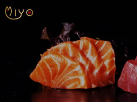 Miyo Sushi food