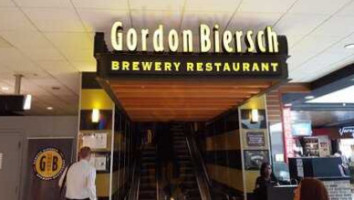 Gordon Biersch food