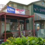 Spumoni's Exterior