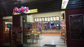 Bob's Burgers inside