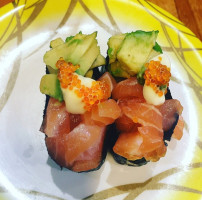 Sushi Hub food