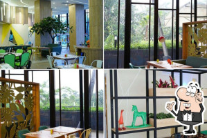 The Streats Ibis Styles Bogor Raya food