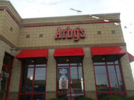 Arby's outside