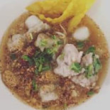 เจี๊ยะเตี๋ยว ศิลปากร Comida