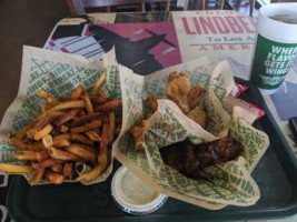 Wingstop food