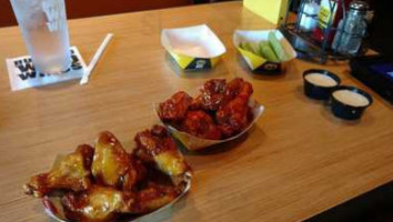 Buffalo Wild Wings food