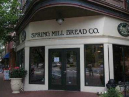 Spring Mill Bread Co. inside