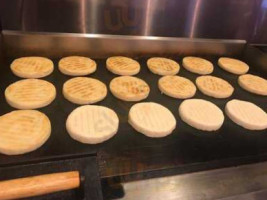 Arepas Sand Wish food