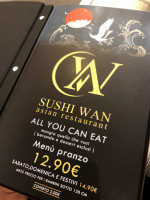 Sushi Wan inside
