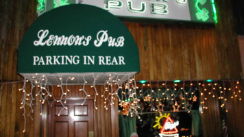 Lennons Pub food