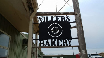 Filler's Bakery inside