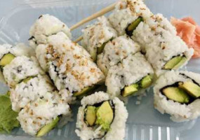 Sushi Dynasty food