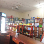 Beno's Bakery Comida