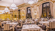 Lili The Peninsula Paris food