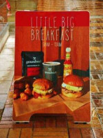 Little Big Burger food