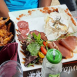 L'Encantada Comida