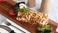 Parma Pizz Lasagnes food