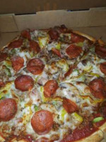 Porky's Pizza food