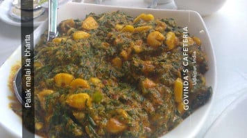 Govinda's Cafeteria food