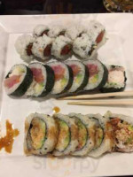 Tsuruya Sushi food