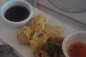 Qi Thai Comfort Food food
