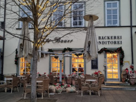 Café Bauer inside