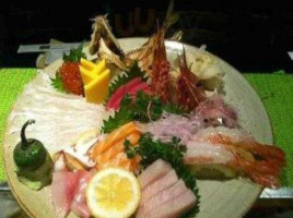 Kiku Sushi inside