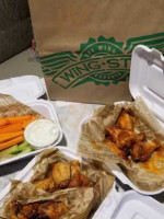 Wingstop food