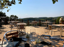 Du Jardin De L'abbaye De Valsaintes food