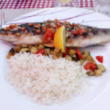 A Table Comida