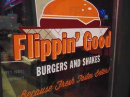 Flippin' Good Chicken, Burgers, Beer food