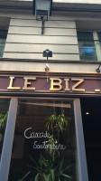 Le Biz food